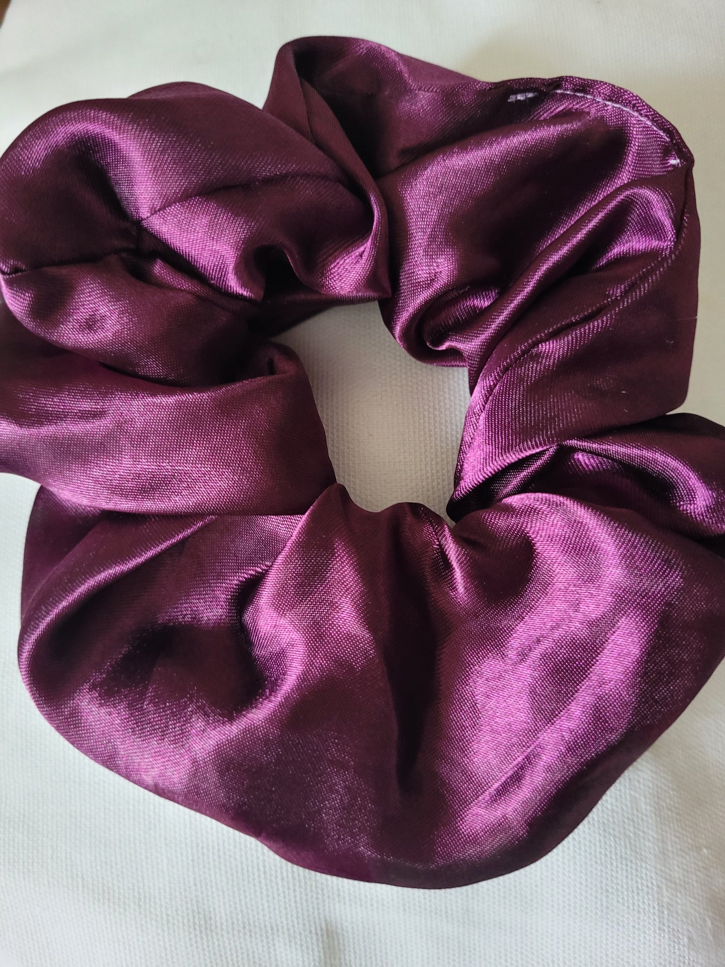 Chouchou violet satiné