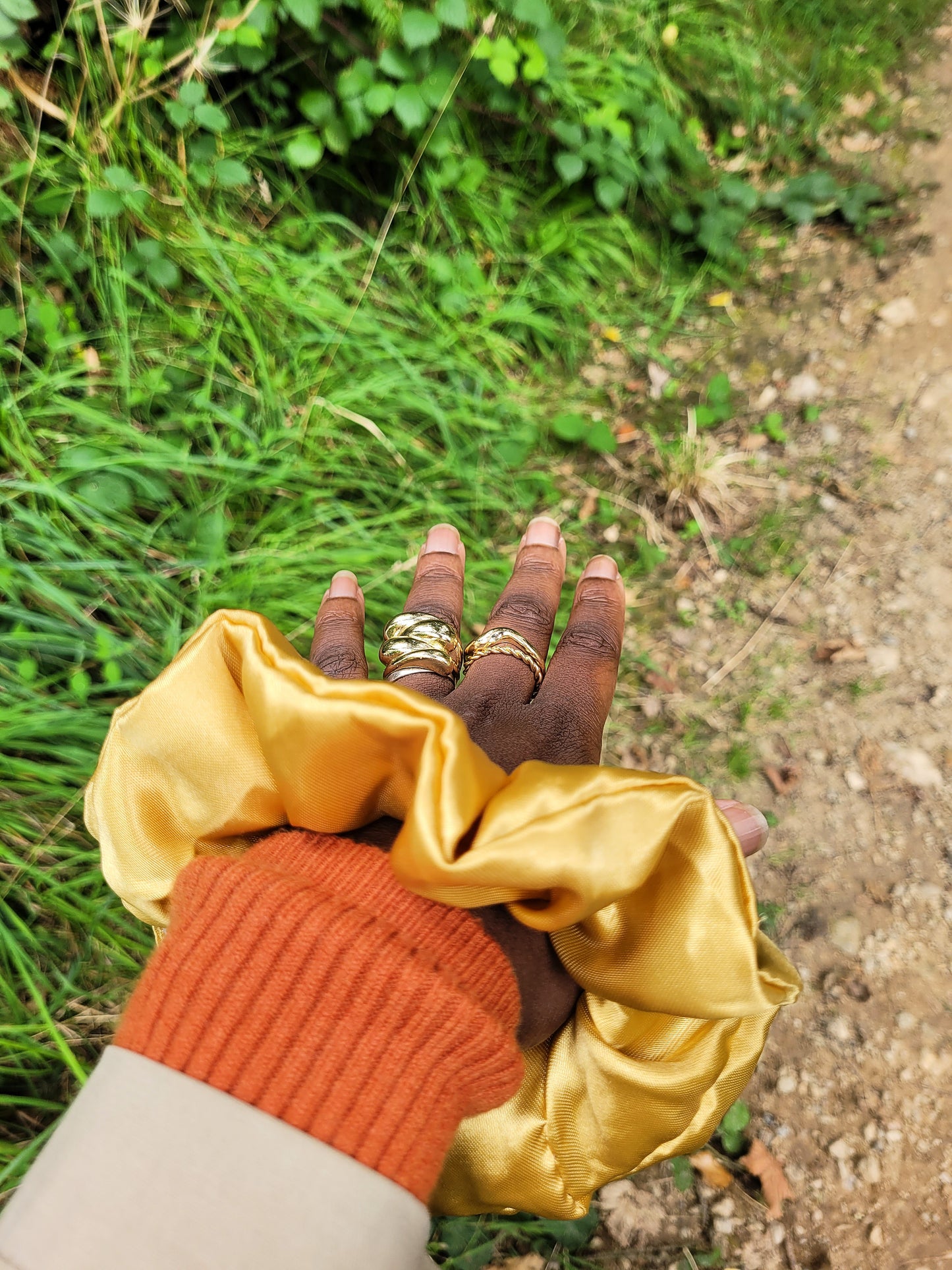 Chouchou doré satiné