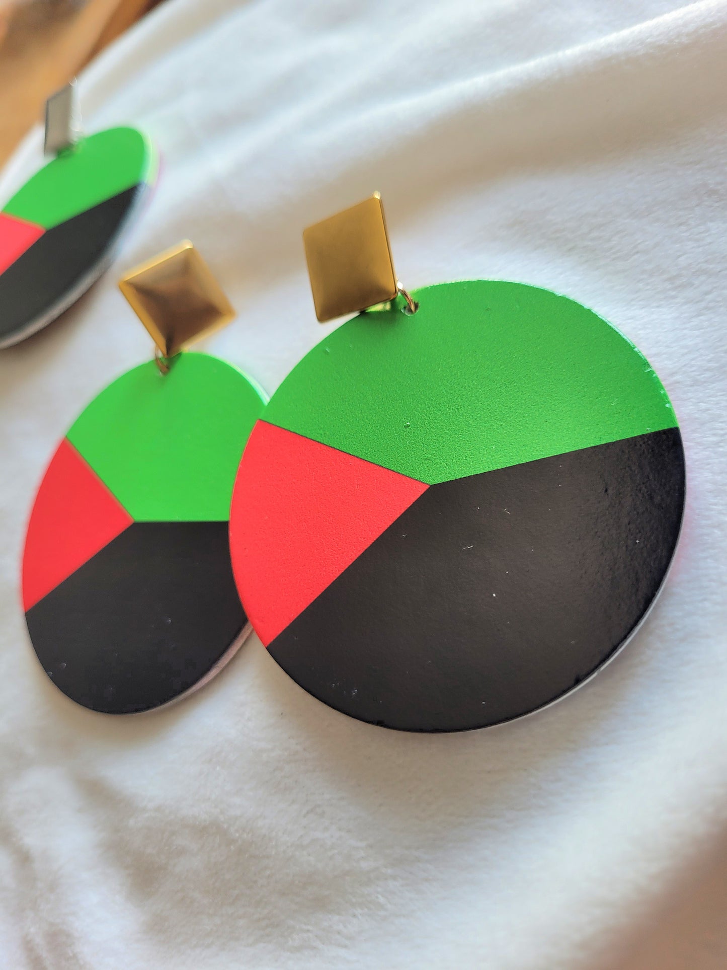 Boucles d'oreilles MQ vert rouge noir