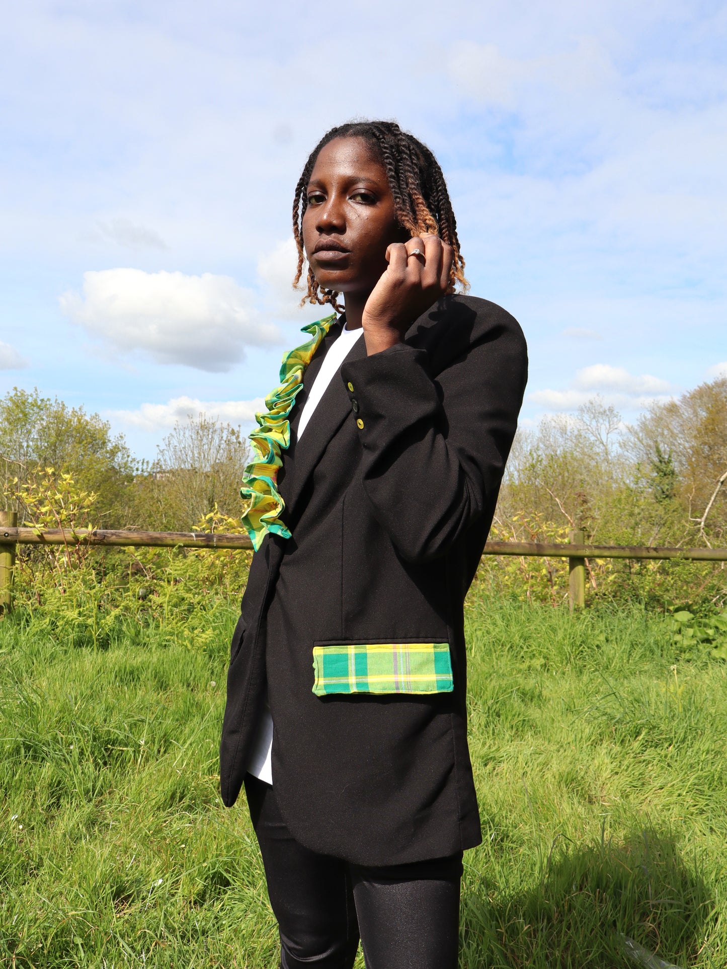 Blazer à froufrous vert