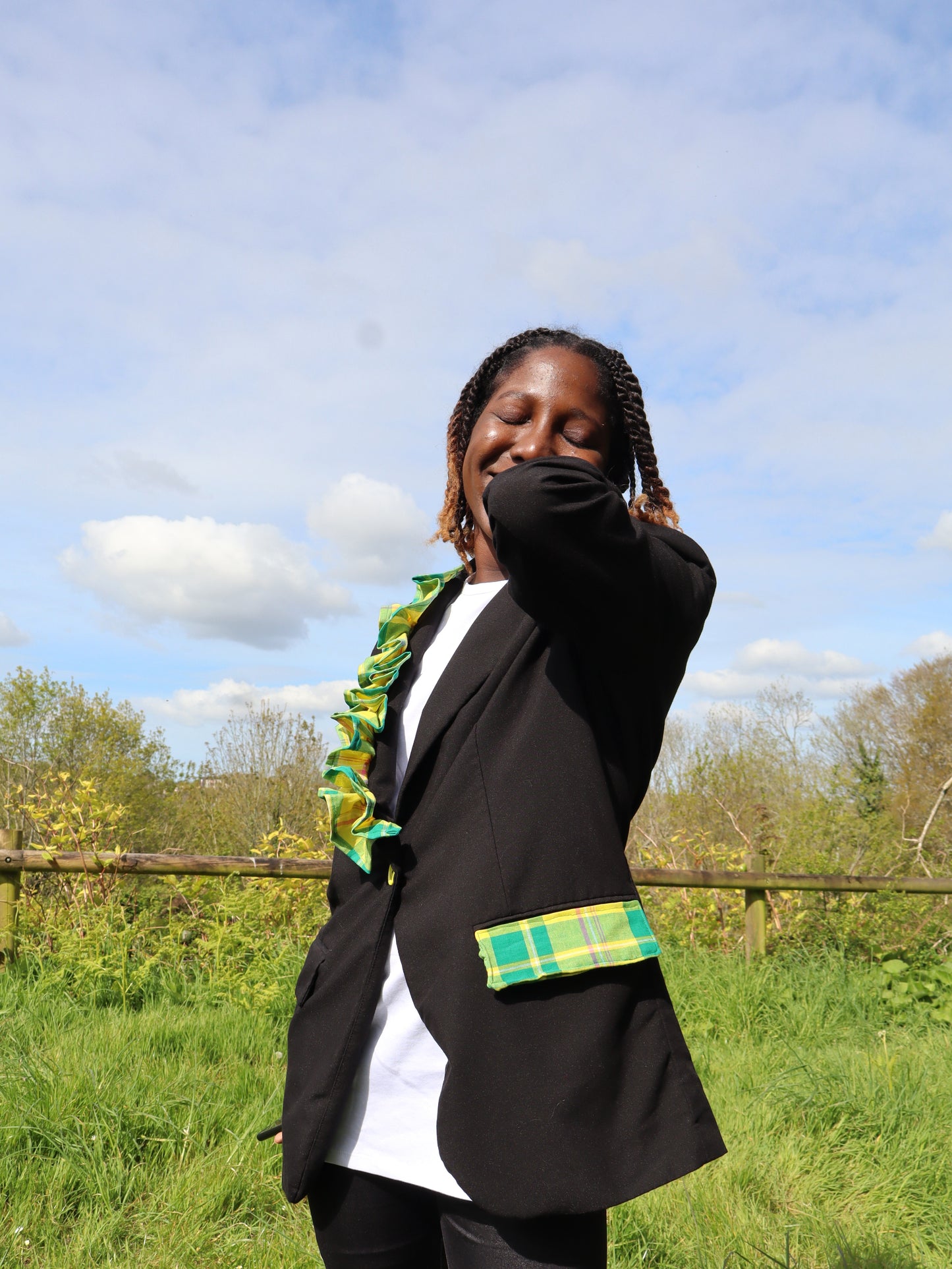Blazer à froufrous vert