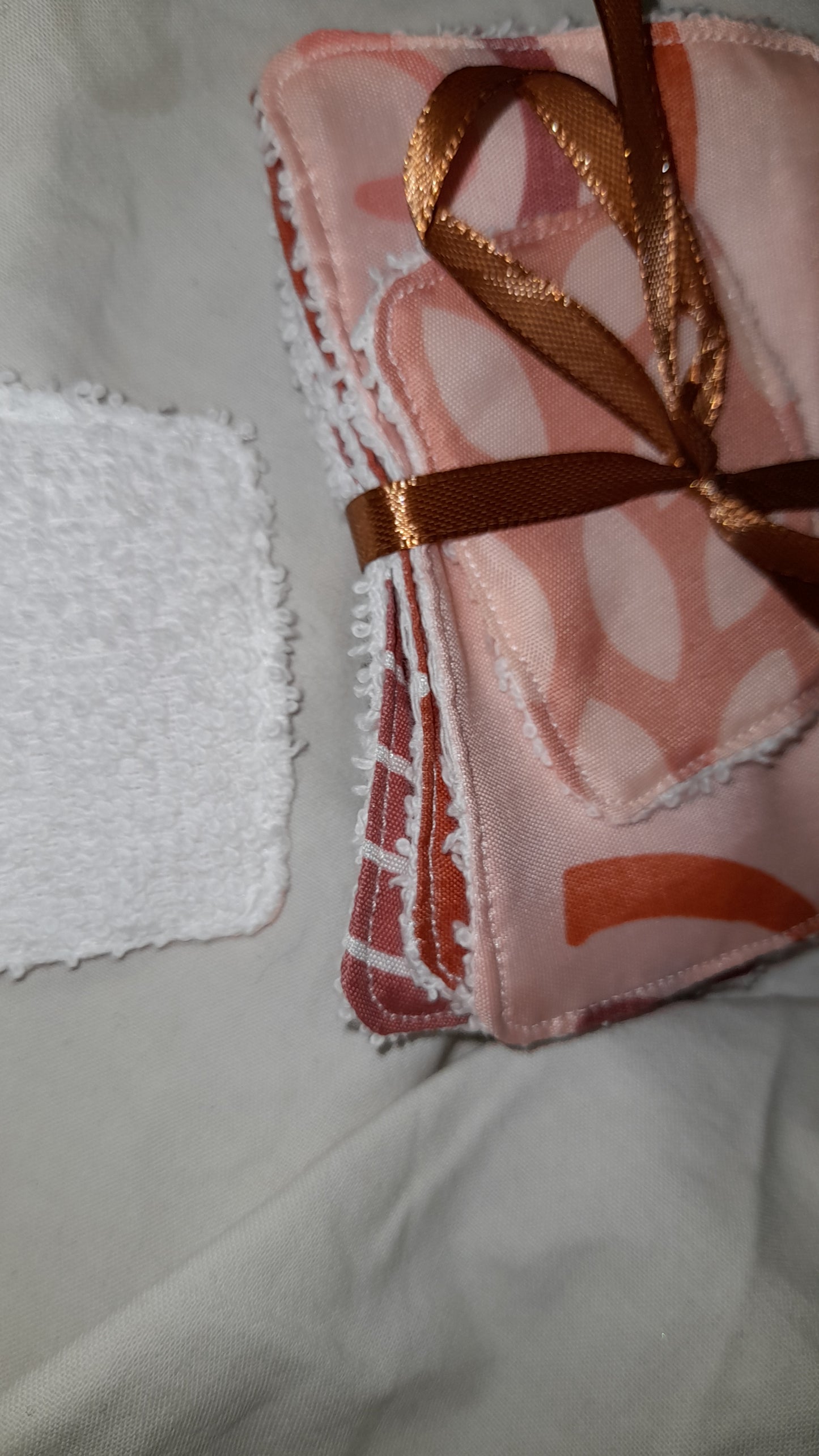 Lingettes démaquillantes réutilisables