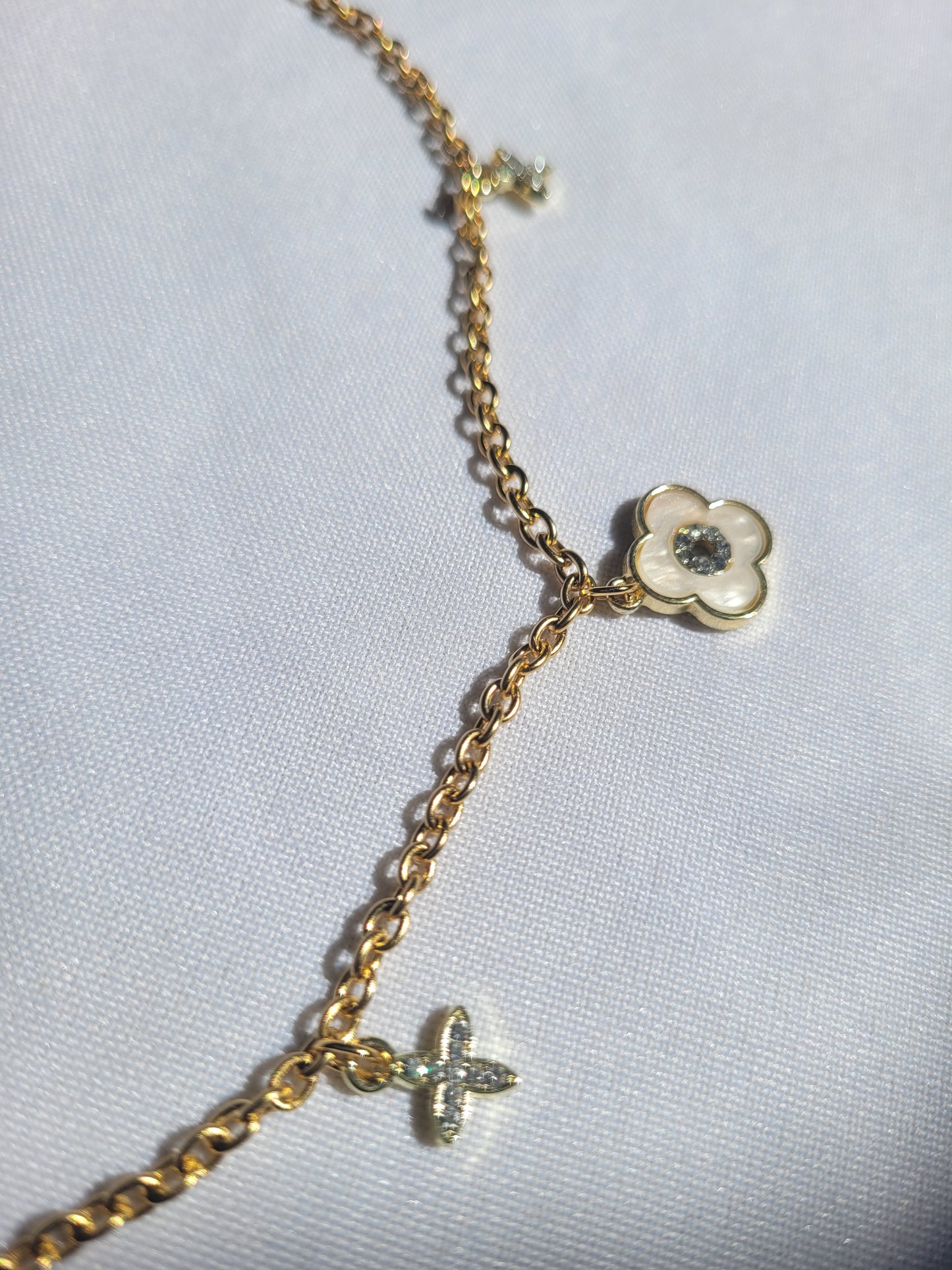 Collier Flowers shiny