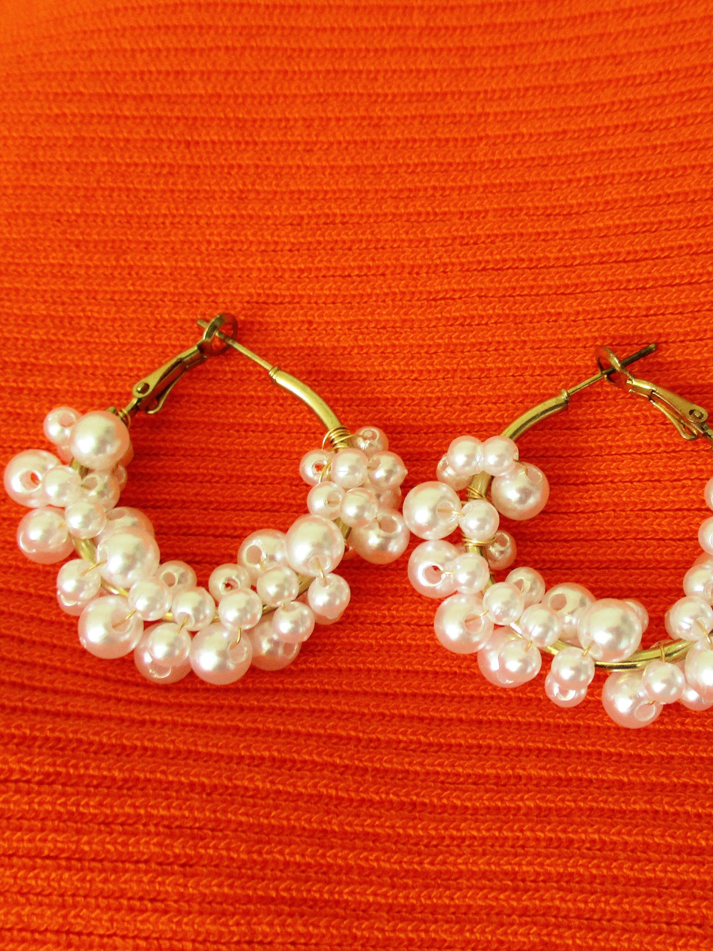 Mini Créoles Mina Blanc nacré multi 2.5 cm