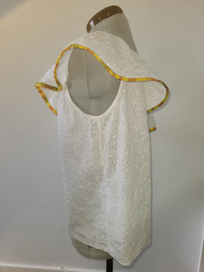 Top broderie anglaise et madras