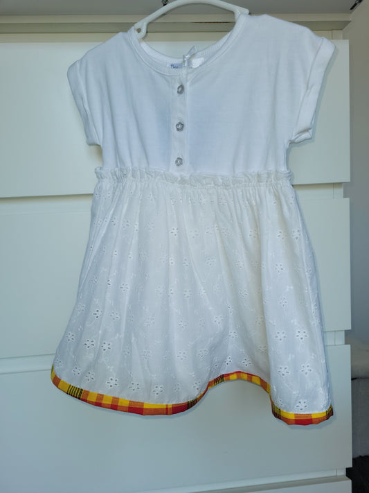 Robe broderie anglaise et madras
