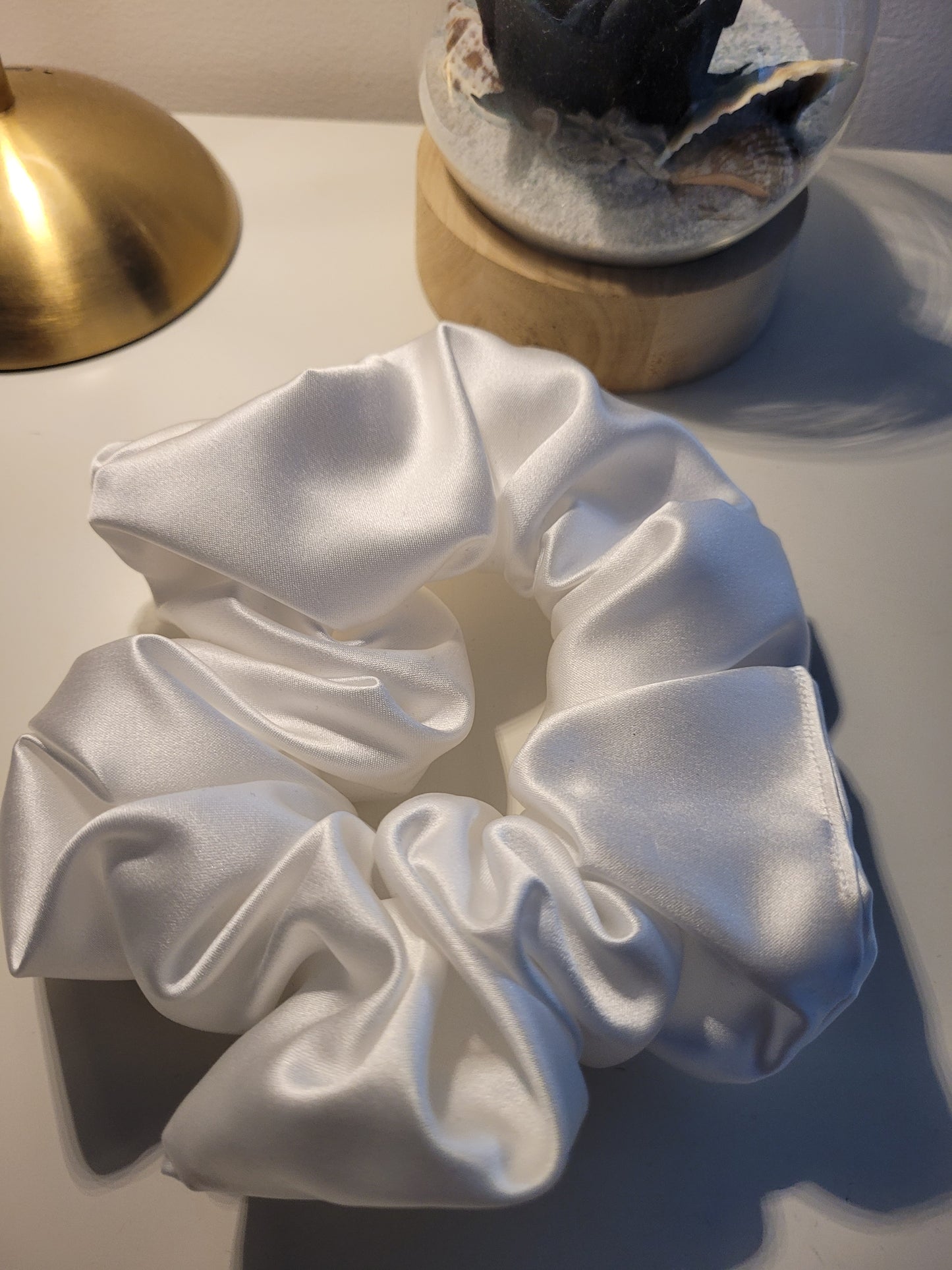 Chouchou blanc satiné