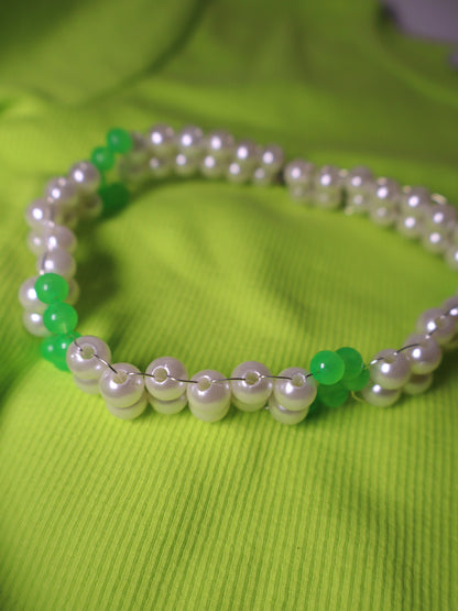 Collier beige et vert