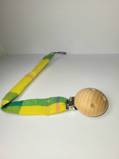 Attache tétine