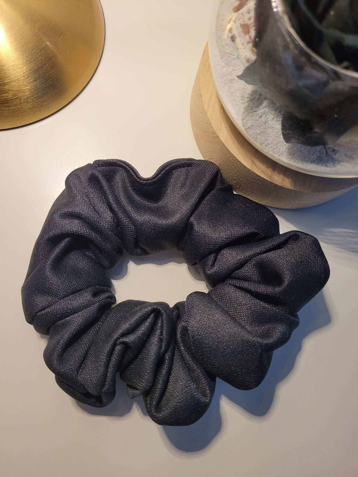 Chouchou noir satiné