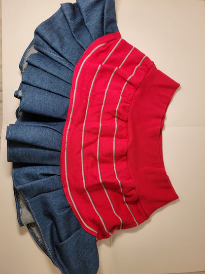 Jupe rose et jeans rayé